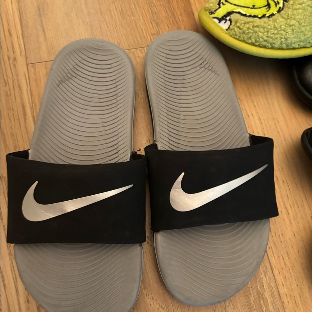 Nike Kids Black and Gray Slides